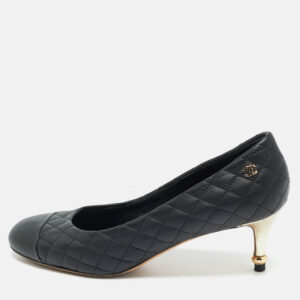 chanel black quilted leather cc cap toe pumps size 38.5