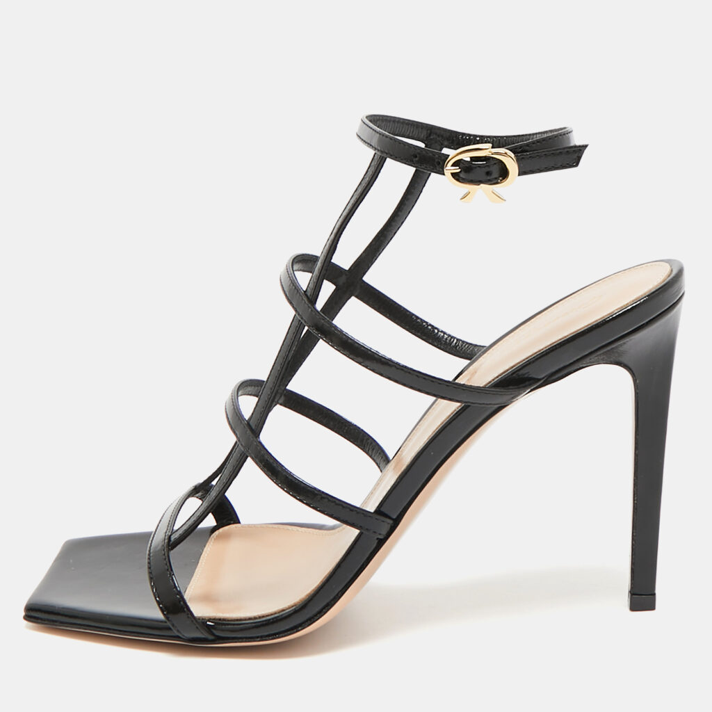 luxury-women-gianvito-rossi-new-shoes-p1090422-009.jpg Gianvito Rossi Black Leather Mondry Sandals Size 38