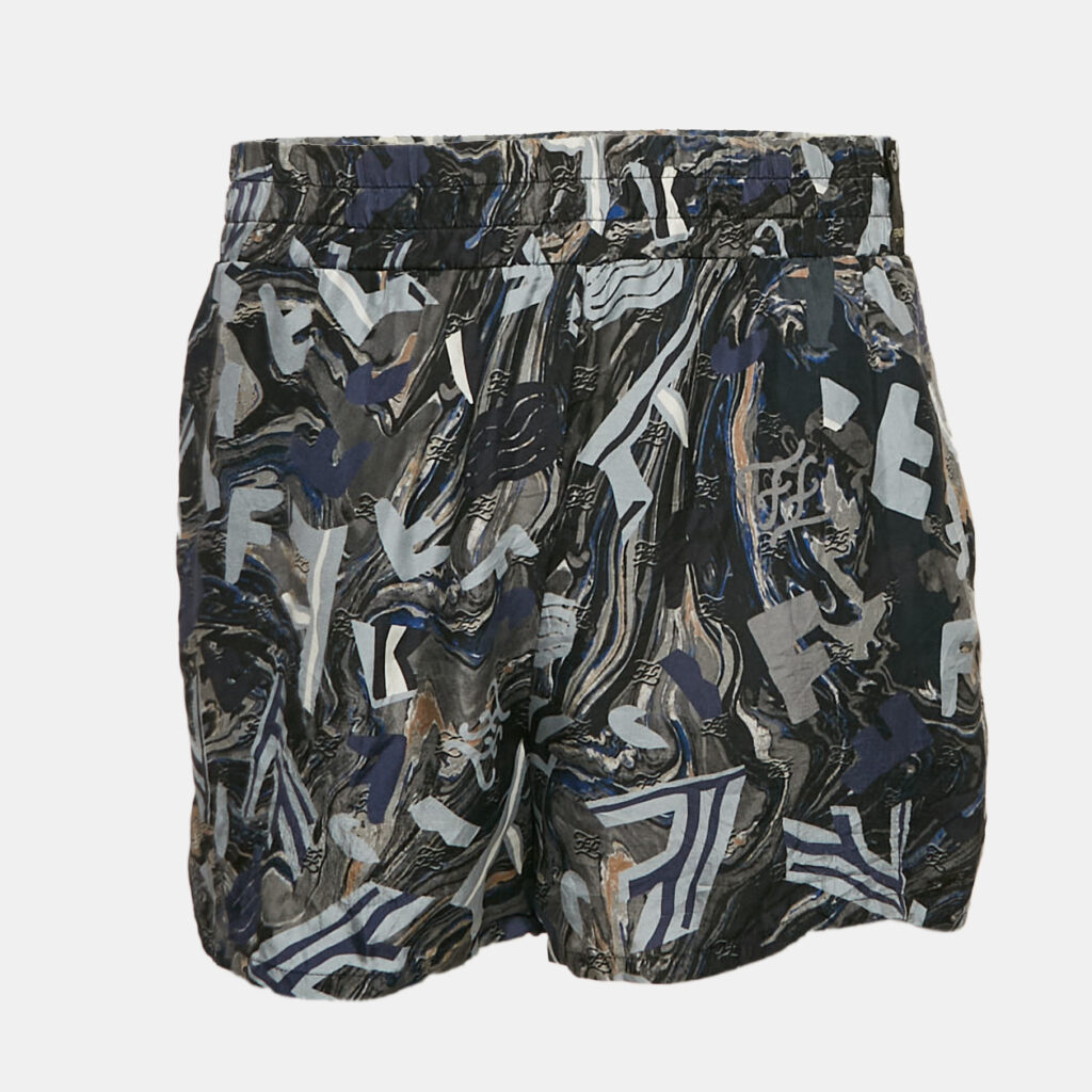 luxury-men-fendi-used-clothes-p1079146-001.jpg Fendi Blue Logo Fragment Print Silk Shorts L