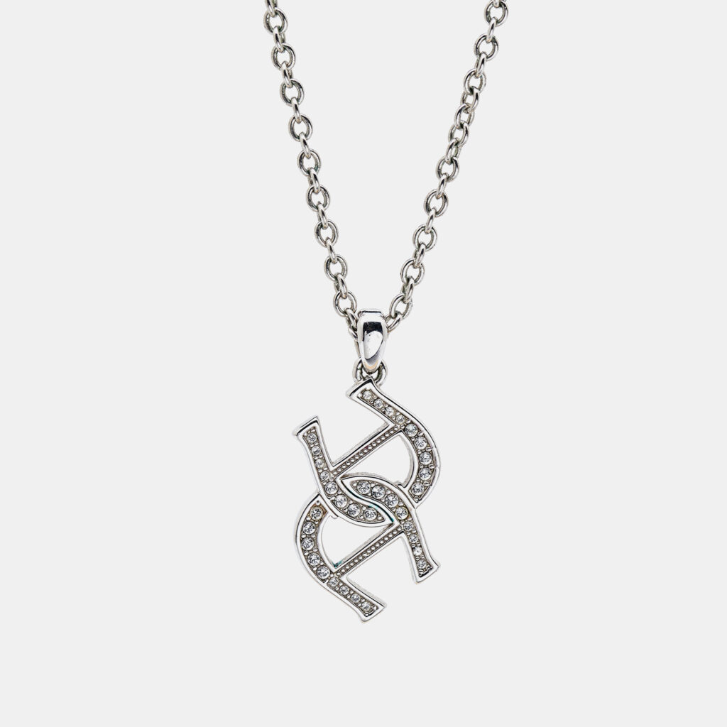 luxury-women-aigner-used-accessories-p1033335-003.jpg Aigner Logo Crystals Silver Tone Necklace