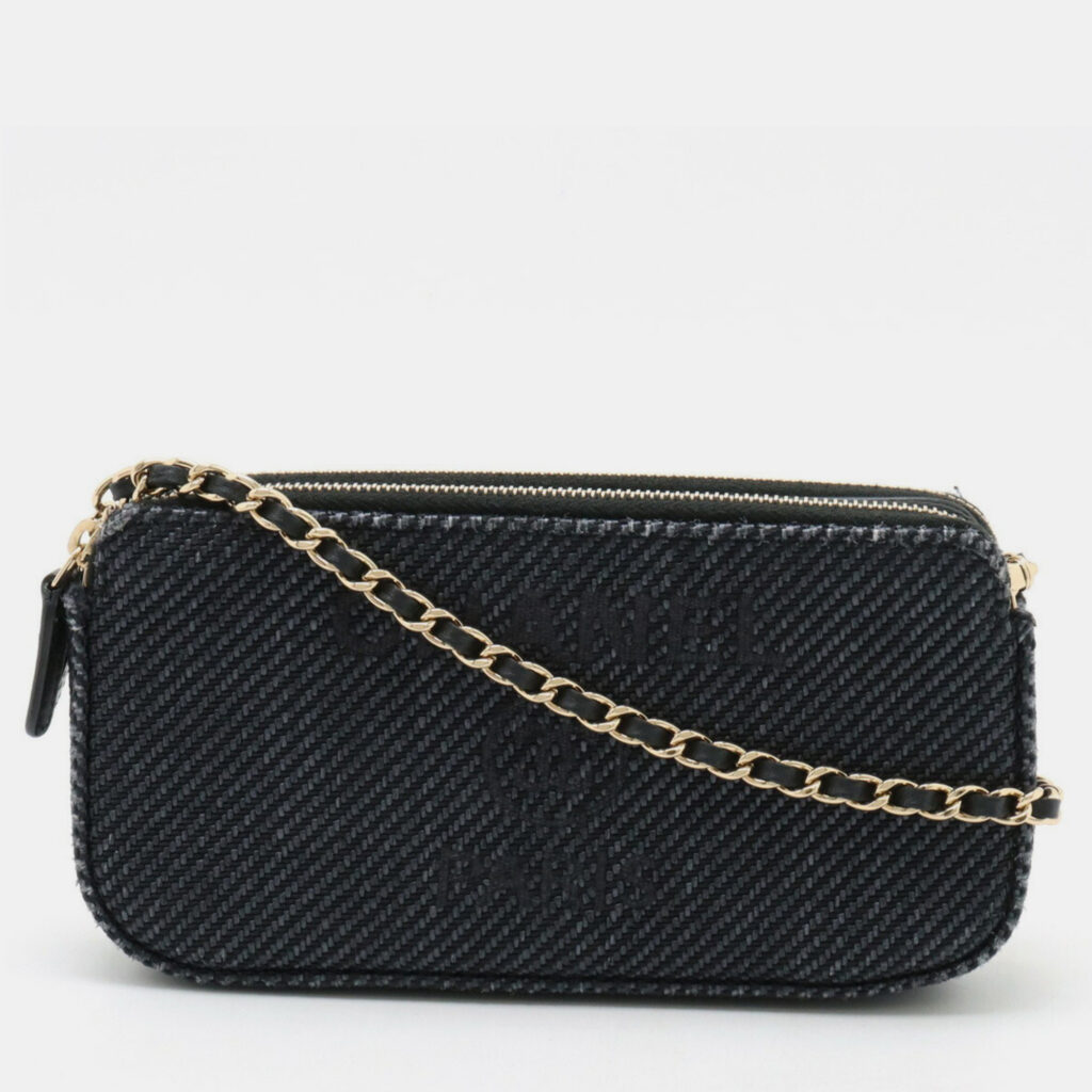 luxury-women-chanel-used-handbags-p1005945-001.jpg Chanel Navy Blue Canvas Deauville Wallet On Chain