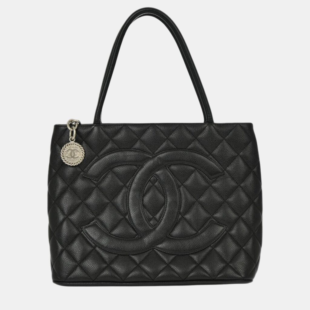 luxury-women-chanel-used-handbags-p1088252-011.jpg Chanel Black Calfskin Medallion Tote Handbag