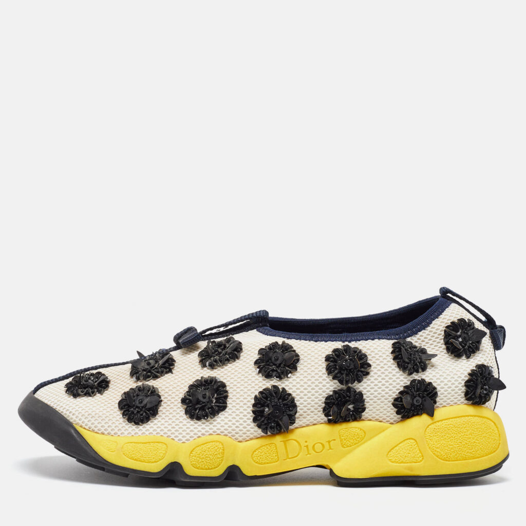 luxury-women-dior-used-shoes-p1021131-010.jpg Dior White/Blue Mesh Sequins/Beads Embellished Fusion Sneakers Size 36
