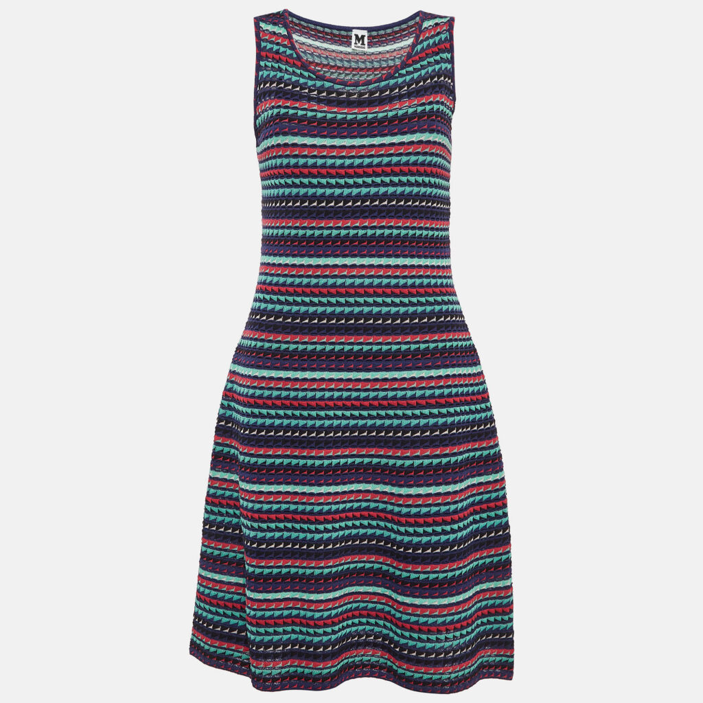 luxury-women-m-missoni-used-clothes-p1010069-001.jpg M Missoni Multicolor Patterned Knit Sleeveless Midi Dress M