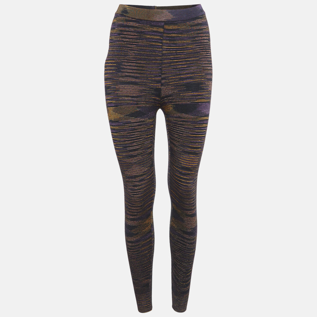luxury-women-m-missoni-used-clothes-p1020475-001.jpg M Missoni Black Patterned Wool Blend Knit Capri Pants S