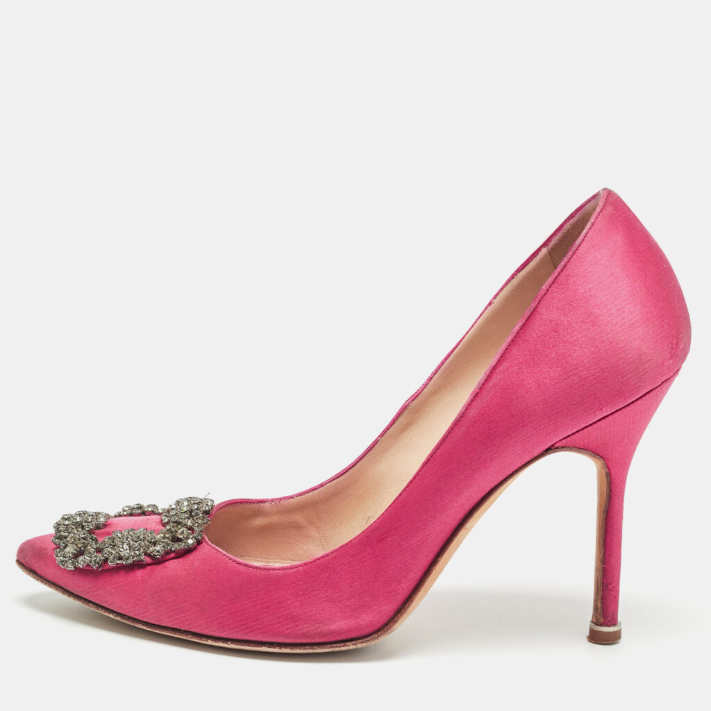 luxury-women-manolo-blahnik-used-shoes-p1010621-005.jpg Manolo Blahnik Pink Satin Hangisi Pumps Size 37