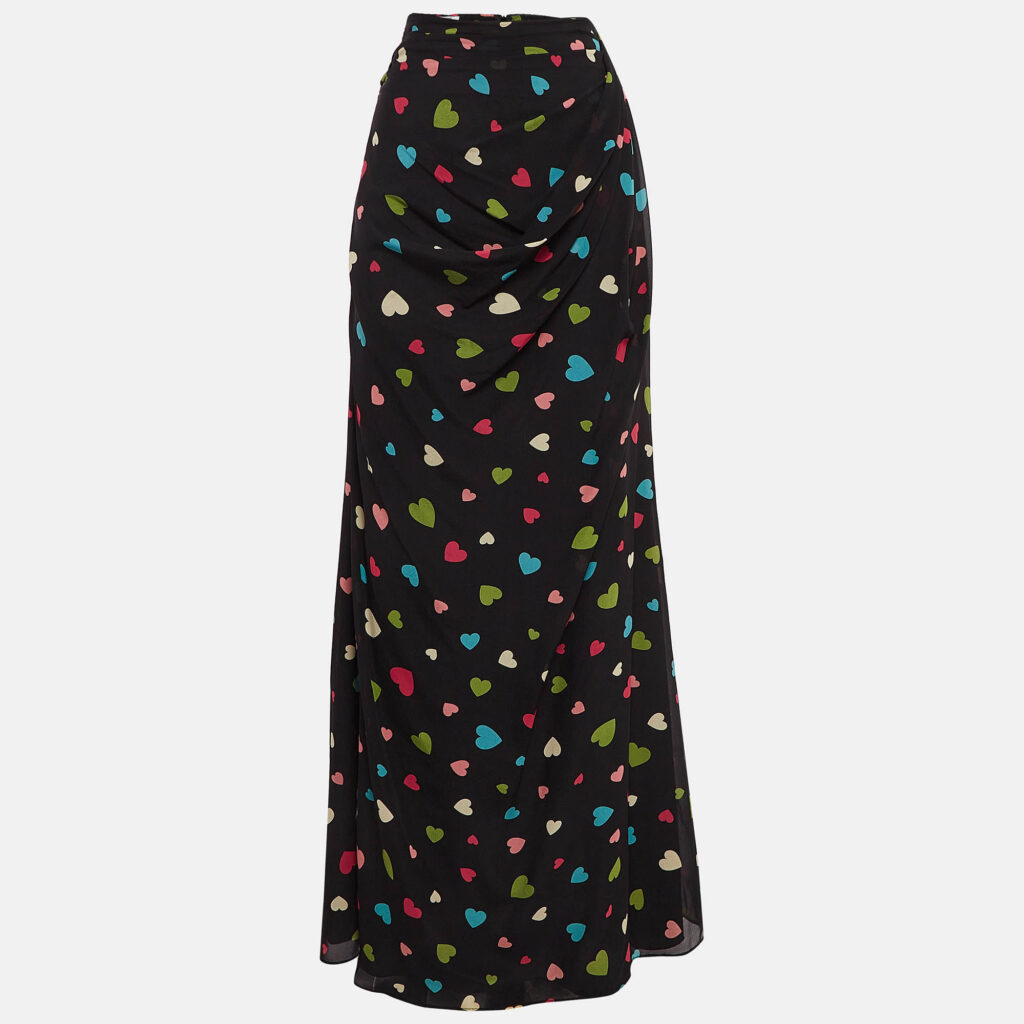luxury-women-moschino-cheap-and-chic-used-clothes-p1014987-001.jpg Moschino Cheap and Chic Black Heart Print Silk Maxi Skirt S