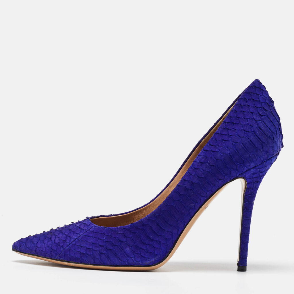 luxury-women-salvatore-ferragamo-used-shoes-p1015902-010.jpg Salvatore Ferragamo Blue Python Embossed Leather Pointed Toe Pumps Size 40.5