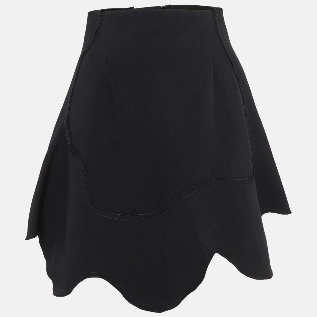 luxury-women-sportmax-used-clothes-p1013250-002.jpg Sportmax Black Crepe Asymmetric Mini Skirt S