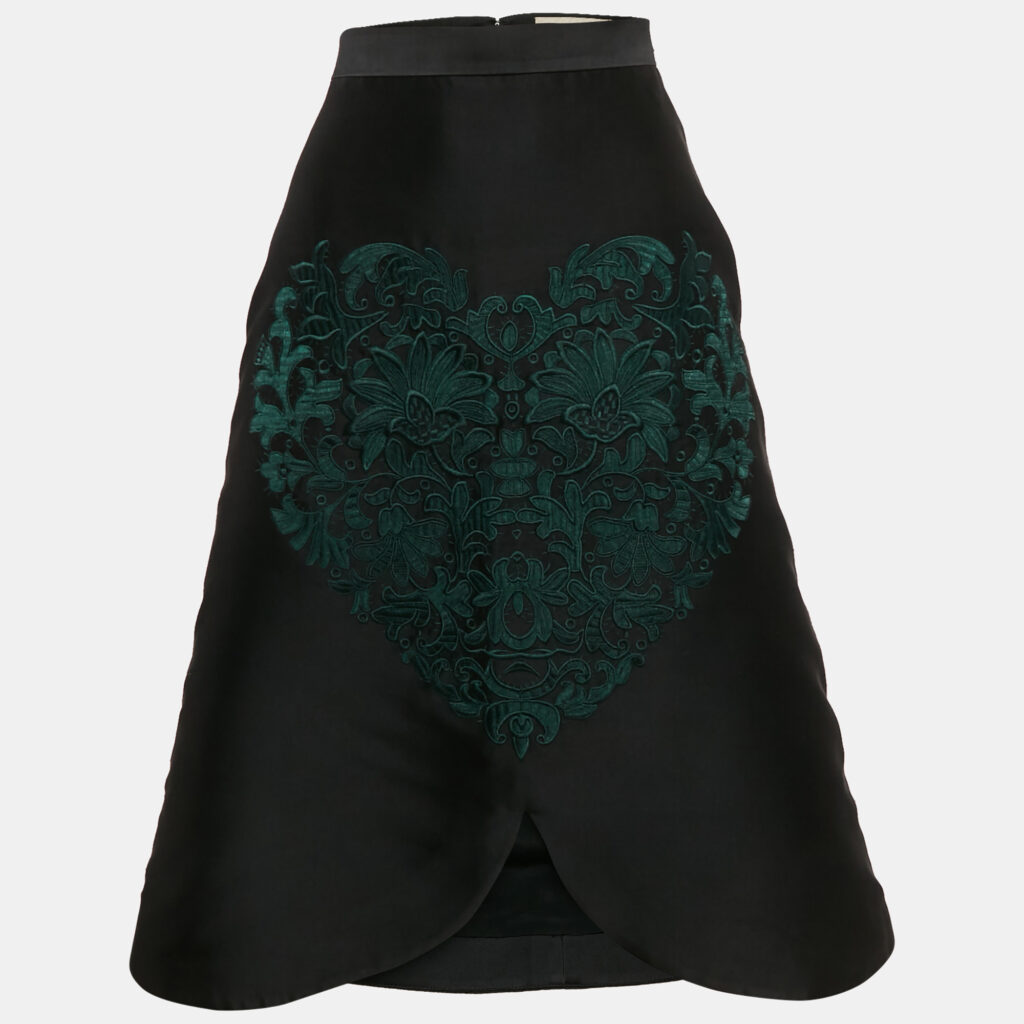 luxury-women-stella-mccartney-used-clothes-p1088282-002.jpg Stella McCartney Black Embroidered Silk Blend Midi Skirt S