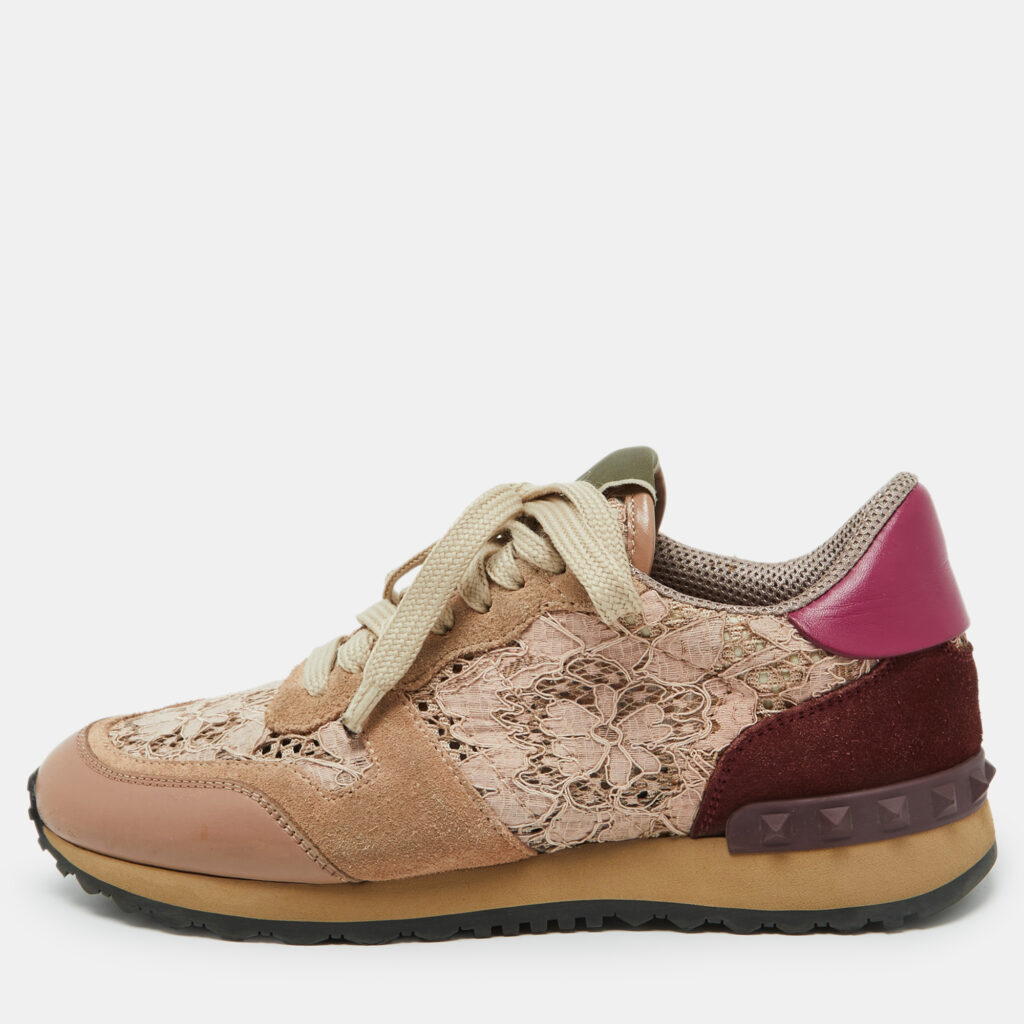 luxury-women-valentino-used-shoes-p1011803-007.jpg Valentino Beige/Pink Floral Lace and Leather Rockrunner Low Top Sneakers Size 35