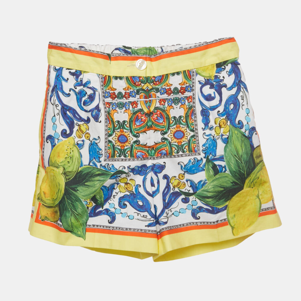 luxury-kids-dolcegabbana-used-girls-p1237886-002.jpg Dolce & Gabbana Kids Yellow/Blue Majolica Print Poplin Shorts 6Yrs