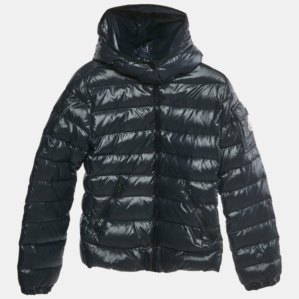 Moncler Kids Navy Blue Nylon Quilted Detachable Hood Down Jacket 14 Yrs Moncler Kids Navy Blue Nylon Quilted Detachable Hood Down Jacket 14 Yrs