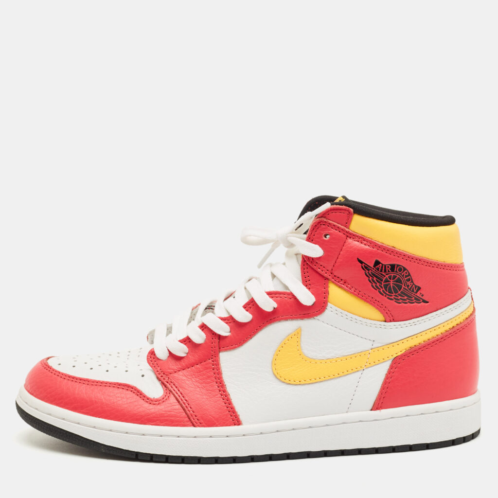 Air Jordans Multicolor Leather Jordan 1 Retro High OG Light Fusion Red Sneakers Size 45.5 Air Jordans Multicolor Leather Jordan 1 Retro High OG Light Fusion Red Sneakers Size 45.5