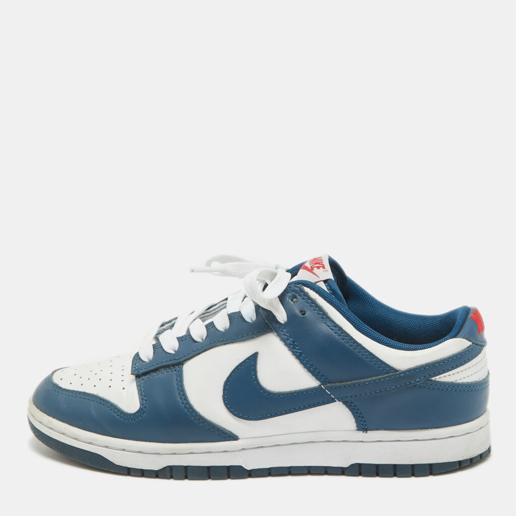 Air Jordans Navy Blue/White Leather Air Jordan i Low Top Sneakers Size 42 Air Jordans Navy Blue/White Leather Air Jordan i Low Top Sneakers Size 42