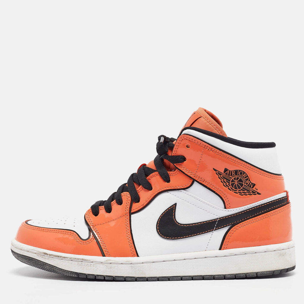 Air Jordans Multicolor Patent and Leather Jordan 1 Mid SE Turf Orange Sneakers Size 43 Air Jordans Multicolor Patent and Leather Jordan 1 Mid SE Turf Orange Sneakers Size 43