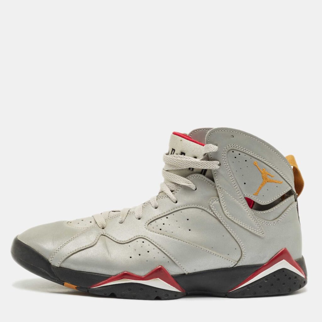 Air Jordans Silver Faux Leather Jordan 7 Retro Reflections of a Champion Sneakers Size 47.5 Air Jordans Silver Faux Leather Jordan 7 Retro Reflections of a Champion Sneakers Size 47.5