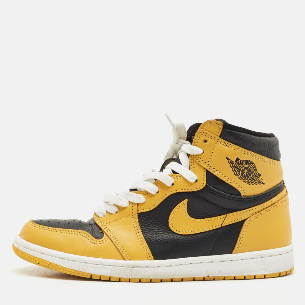 Air Jordans Tricolor Leather Jordan 1 Retro High OG Sneakers Size 41 Air Jordans Tricolor Leather Jordan 1 Retro High OG Sneakers Size 41