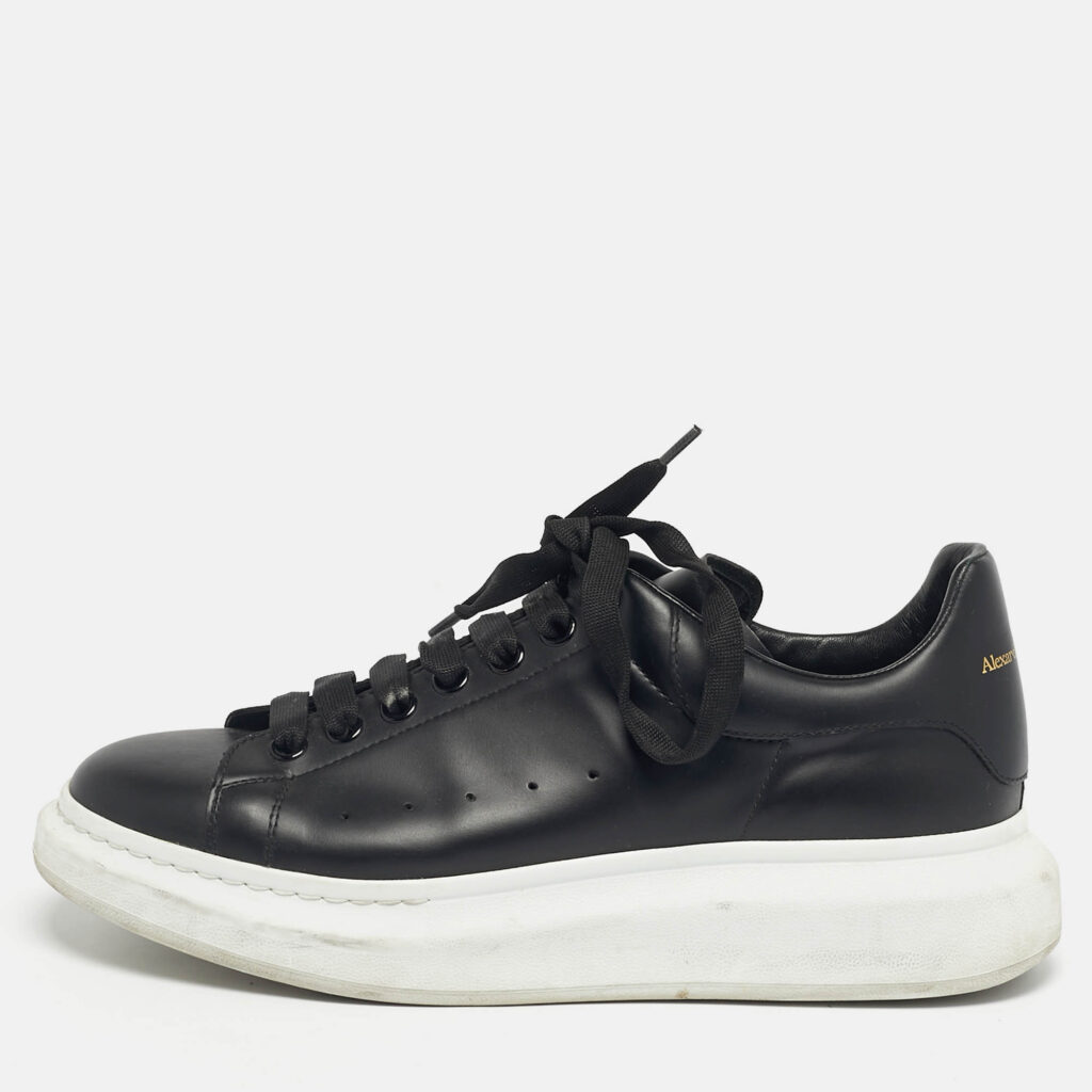 Alexander McQueen Black Leather Oversized Sneakers Size 42 Alexander McQueen Black Leather Oversized Sneakers Size 42