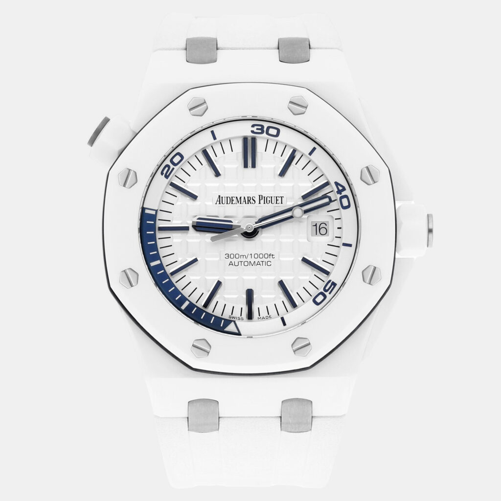 Audemars Piguet Royal Oak Offshore 15707CB.OO.A010CA.01 Automatic White Ceramic Stainless Steel Men's Wristwatch 42 mm Audemars Piguet Royal Oak Offshore 15707CB.OO.A010CA.01 Automatic White Ceramic Stainless Steel Men's Wristwatch 42 mm