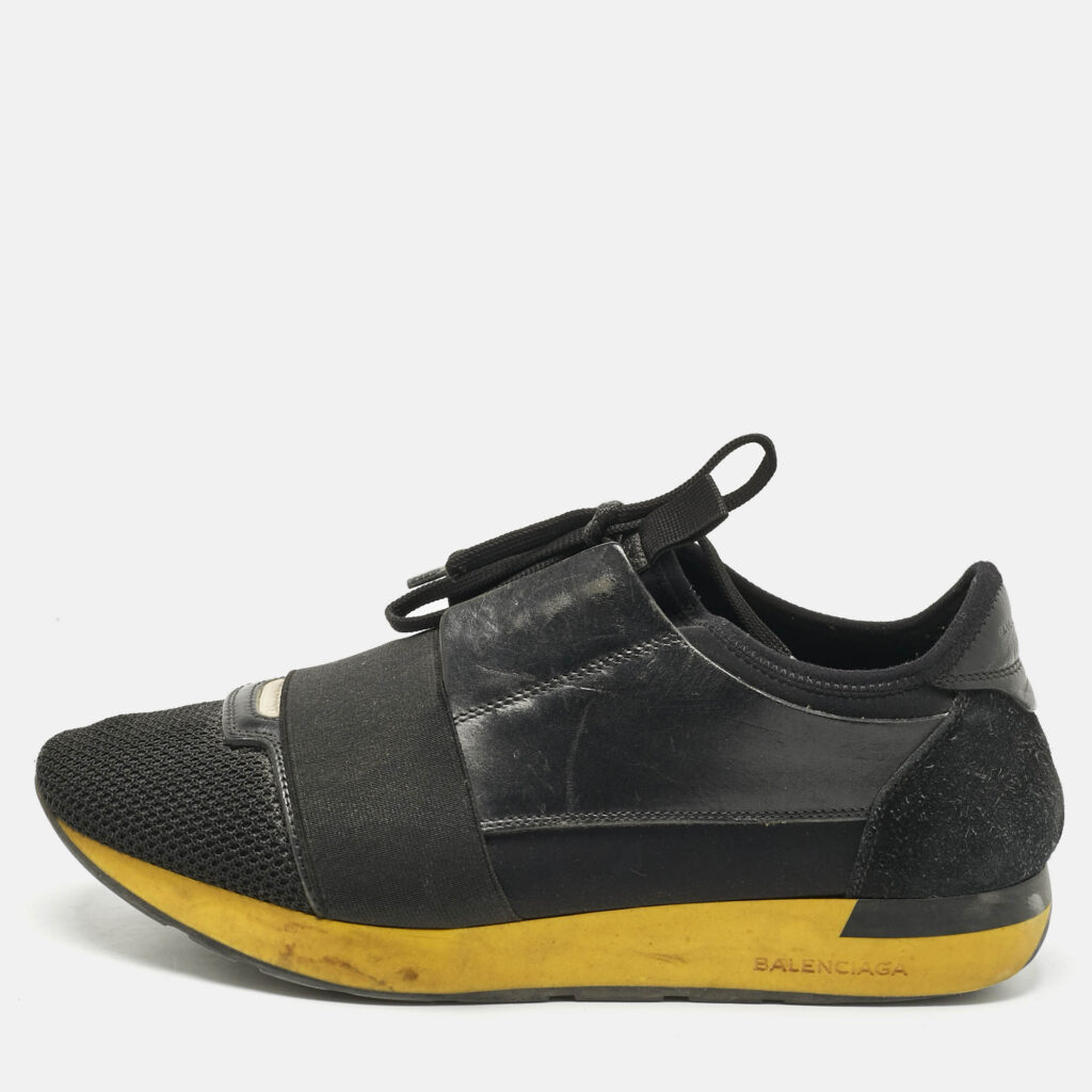 Balenciaga Black Leather and Mesh Race Runner Low Top Sneakers Size 41 Balenciaga Black Leather and Mesh Race Runner Low Top Sneakers Size 41