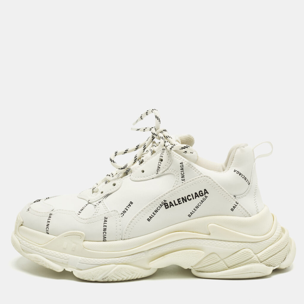 Balenciaga Triple S Size 43 White Allover Logo Faux Leather Low Top Sneakers Balenciaga Triple S Size 43 White Allover Logo Faux Leather Low Top Sneakers