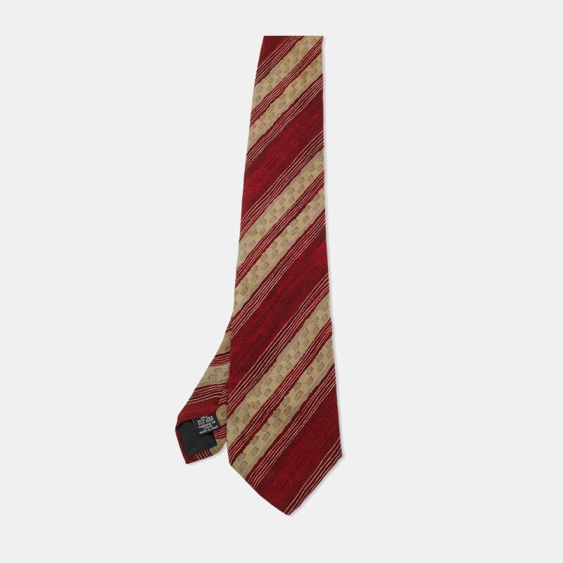 Boss By Hugo Boss Red/Beige Diagonal Print Silk Traditional Tie Boss By Hugo Boss Red/Beige Diagonal Print Silk Traditional Tie