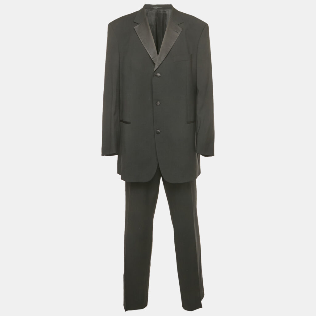Boss By Hugo Boss Black Virgin Wool Single Breasted Suit 4XL Boss By Hugo Boss Black Virgin Wool Single Breasted Suit 4XL