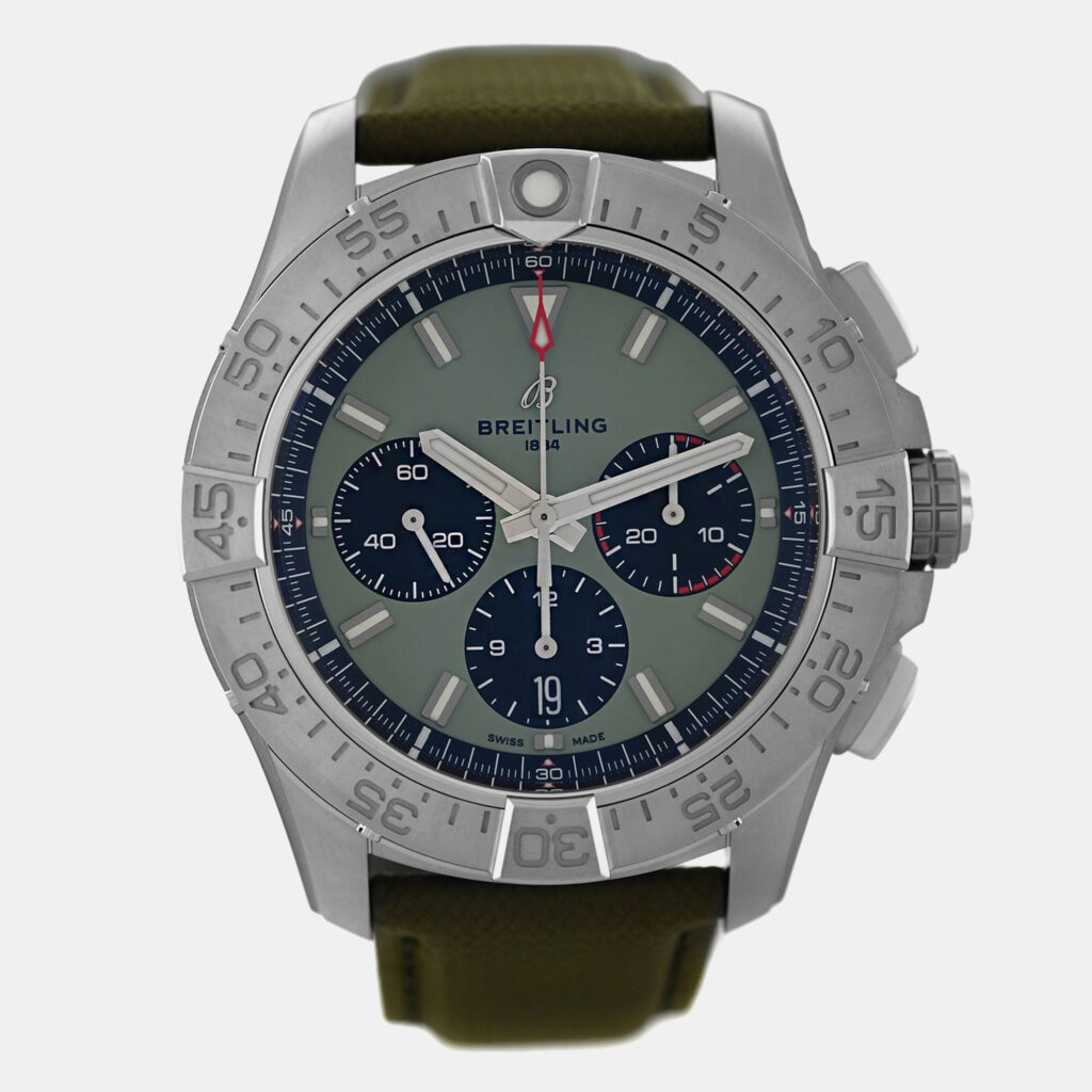 Breitling Avenger B01 Chronograph Ab0147101l1x1 Automatic Green Stainless Steel Men's Wristwatch 44 mm Breitling Avenger B01 Chronograph Ab0147101l1x1 Automatic Green Stainless Steel Men's Wristwatch 44 mm