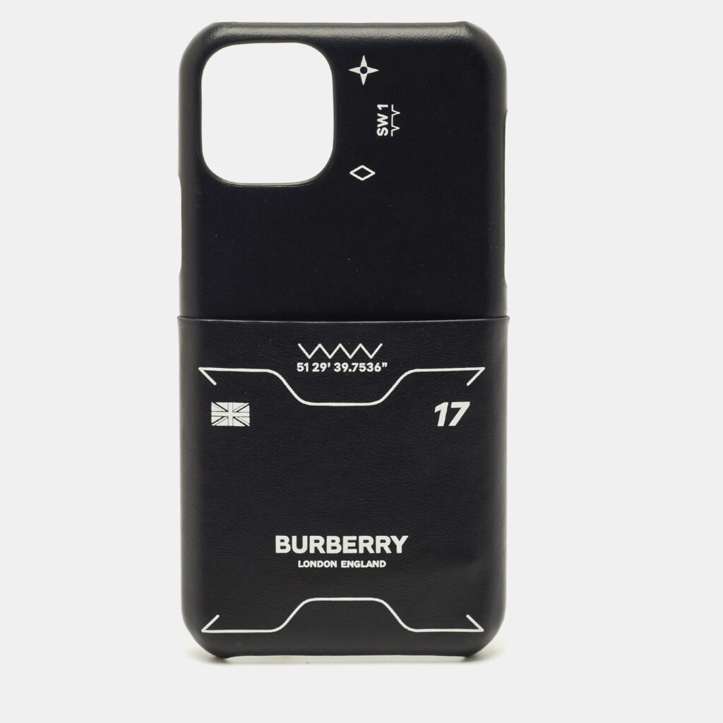 luxury-men-burberry-new-accessories-p1220879-005-1.jpg Burberry Black Leather iPhone 11 Pro Case