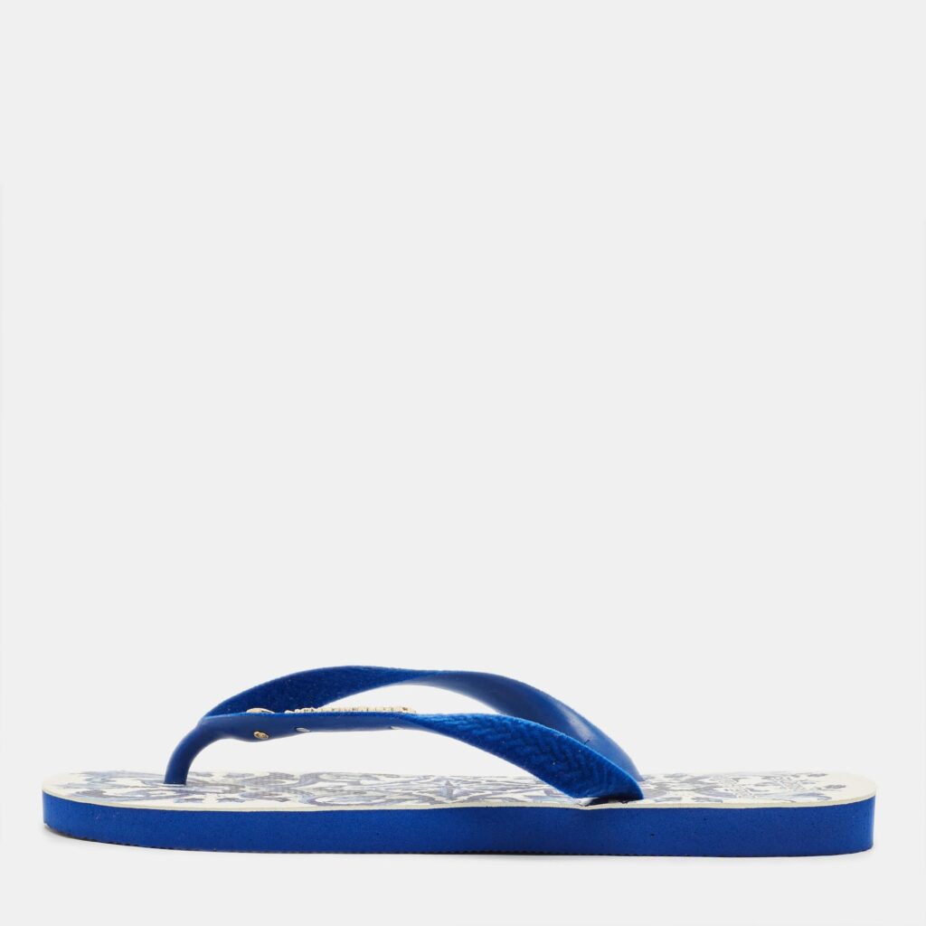 luxury-men-dg-new-shoes-p1240605-001-1.jpg D&G Blue Velvet Pool Thong Flats Size 39.5