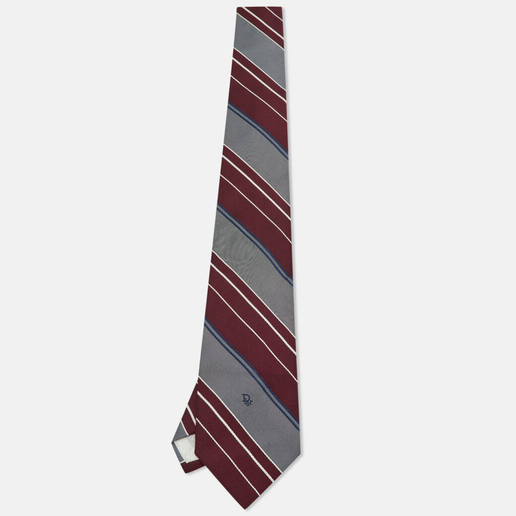 Dior Vintage Burgundy Diagonal Striped Classic Tie Dior Vintage Burgundy Diagonal Striped Classic Tie