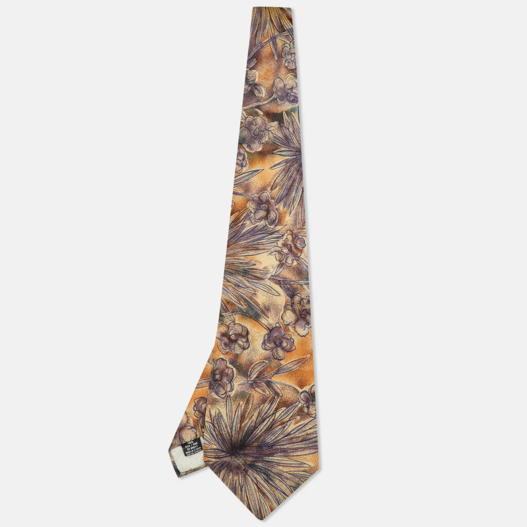 Christian Dior Monsieur Beige Floral Print Silk Traditional Tie Christian Dior Monsieur Beige Floral Print Silk Traditional Tie