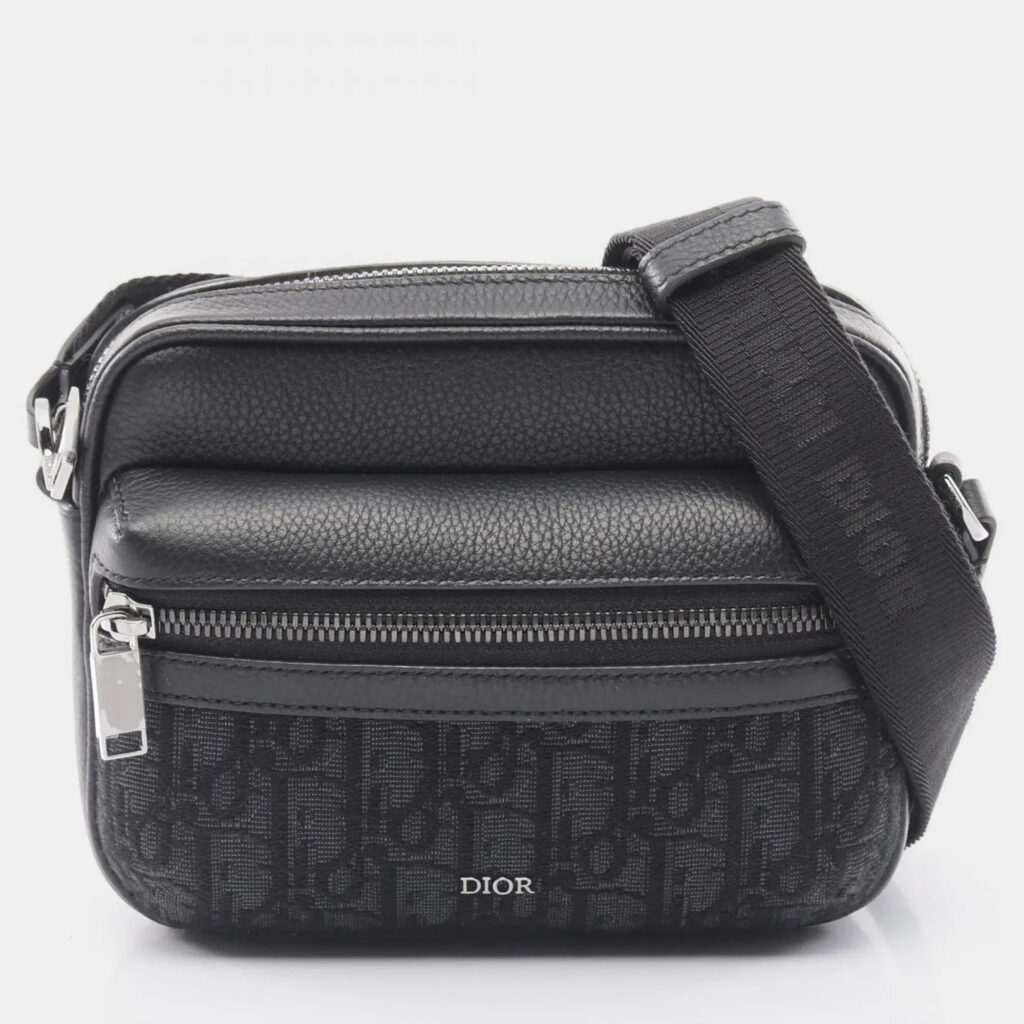 Christian Dior Dior Rider 2.0 Zip Messenger Bag Mini Oblique Jacquard Canvas And Leather Black Christian Dior Dior Rider 2.0 Zip Messenger Bag Mini Oblique Jacquard Canvas And Leather Black