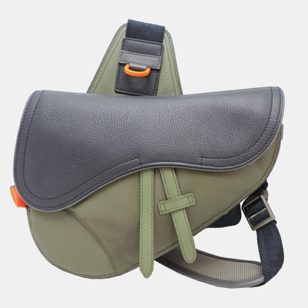 Dior Sacai Saddle Bag Leather Body Khaki (Green X Navy) Dior Sacai Saddle Bag Leather Body Khaki (Green X Navy)