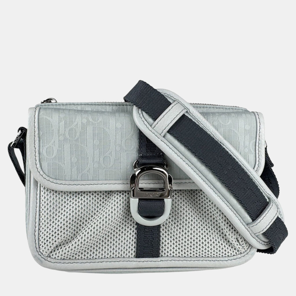 luxury-men-dior-used-bags-p1248661-005-1.jpg Christian Dior Dior Shoulder Bag In Satin And Canvas Light Blue Gray