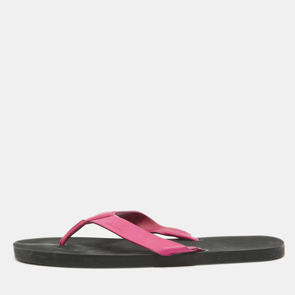 Dior Pink Leather Thong Sandals Size 43 Dior Pink Leather Thong Sandals Size 43