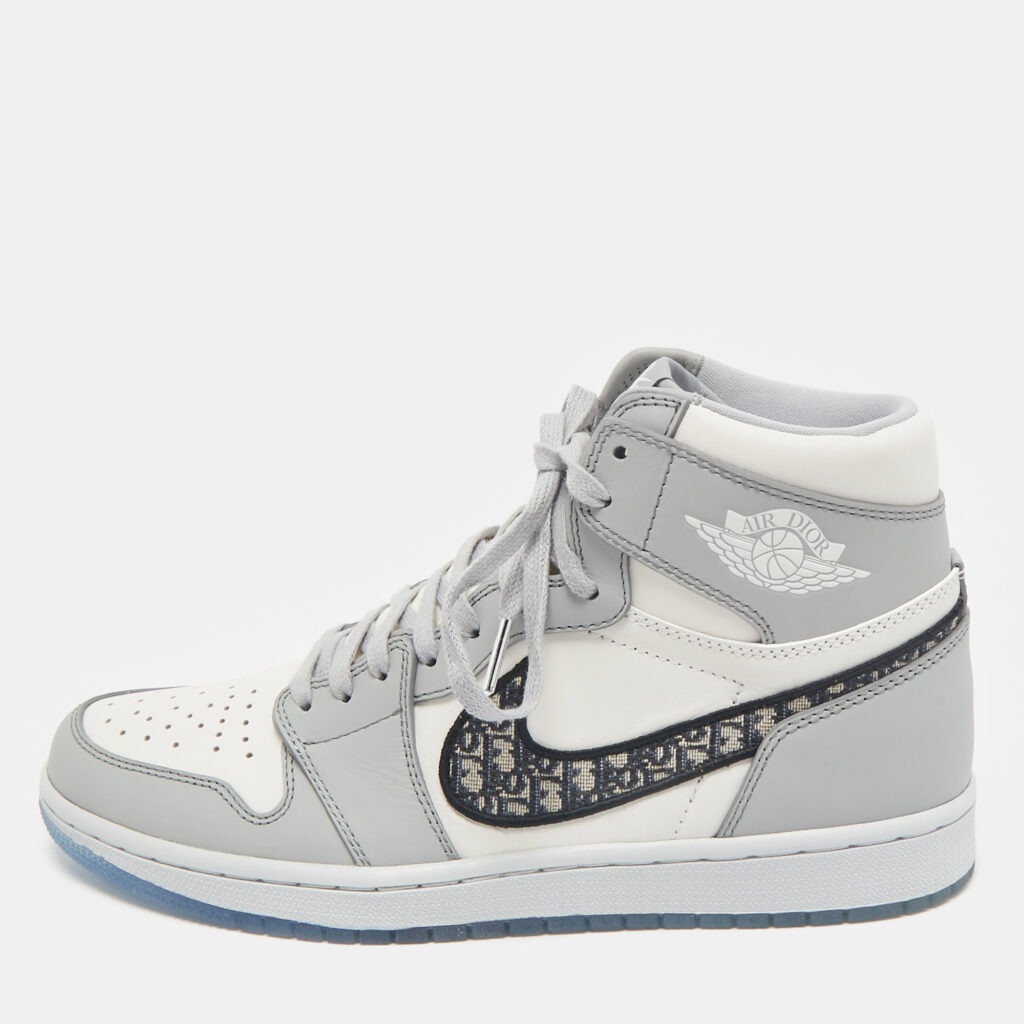 Dior x Jordan Grey/White Leather Jordan 1 Retro High Sneakers Size 43 Dior x Jordan Grey/White Leather Jordan 1 Retro High Sneakers Size 43