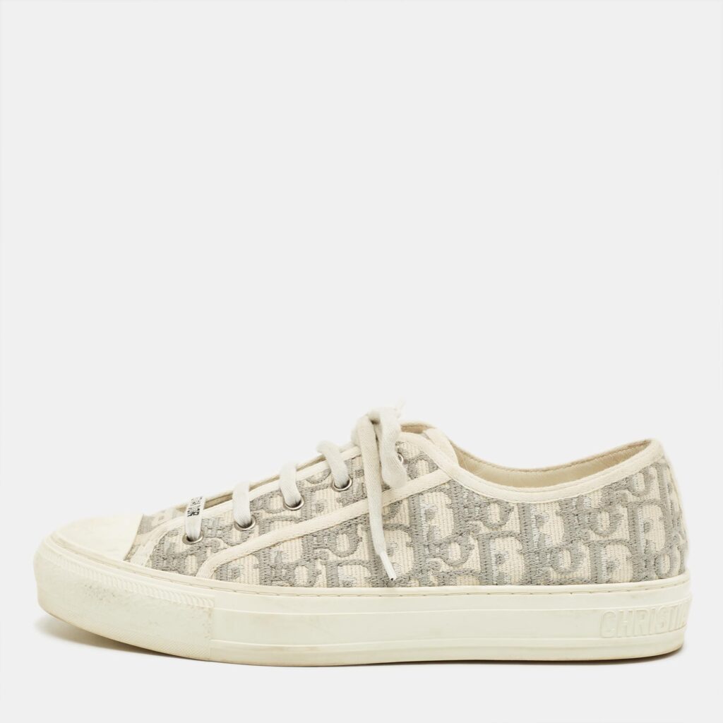 Dior Cream Canvas Walk'n'Dior Lace Up Sneakers Size 41 Dior Cream Canvas Walk'n'Dior Lace Up Sneakers Size 41