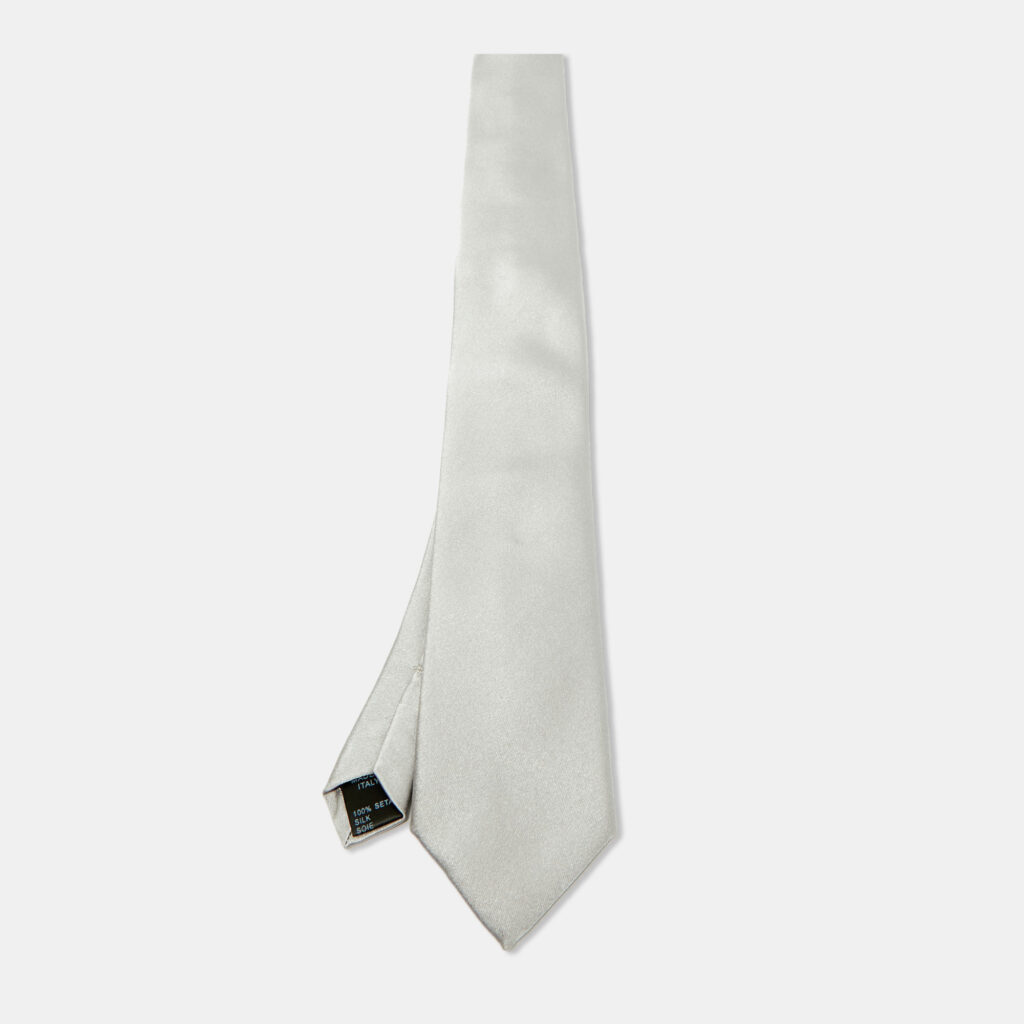 Dolce & Gabbana Silver Silk Skinny Tie Dolce & Gabbana Silver Silk Skinny Tie