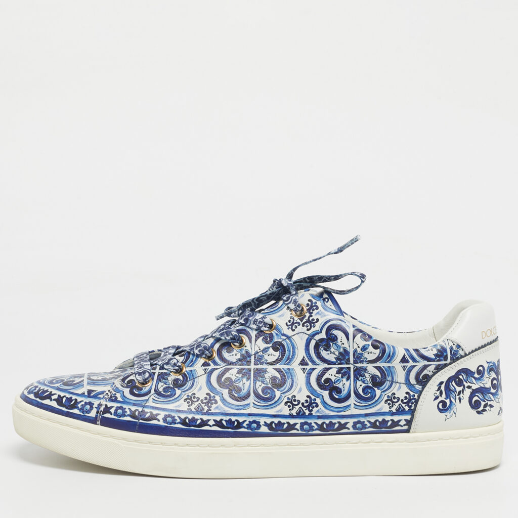 Dolce & Gabbana Blue/White Leather Majolica Print Portofino Low Top Sneakers Size 44 Dolce & Gabbana Blue/White Leather Majolica Print Portofino Low Top Sneakers Size 44