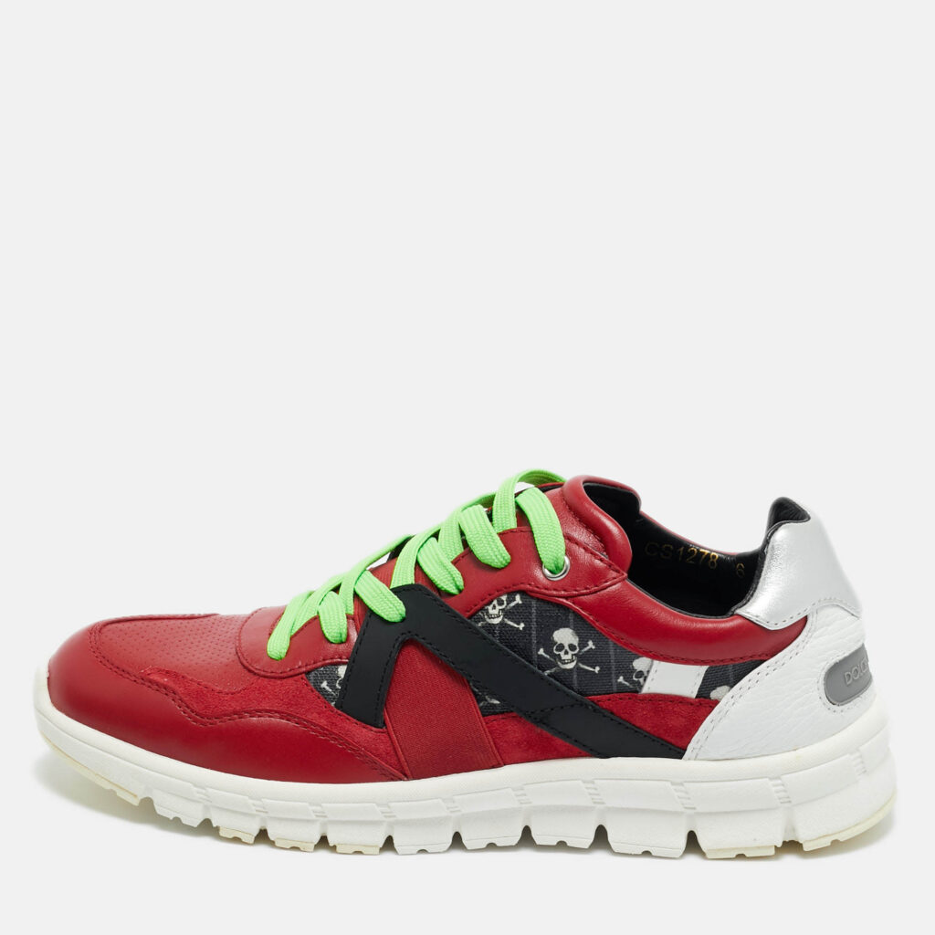 Dolce & Gabbana Multicolor Leather and Skull and Crossbone Print Canvas Jamaica Sneakers Size 40 Dolce & Gabbana Multicolor Leather and Skull and Crossbone Print Canvas Jamaica Sneakers Size 40