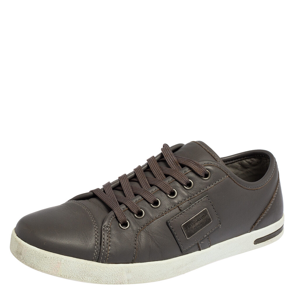 Dolce & Gabbana Grey Leather Logo Plaque Low Top Sneakers Size 40 Dolce & Gabbana Grey Leather Logo Plaque Low Top Sneakers Size 40