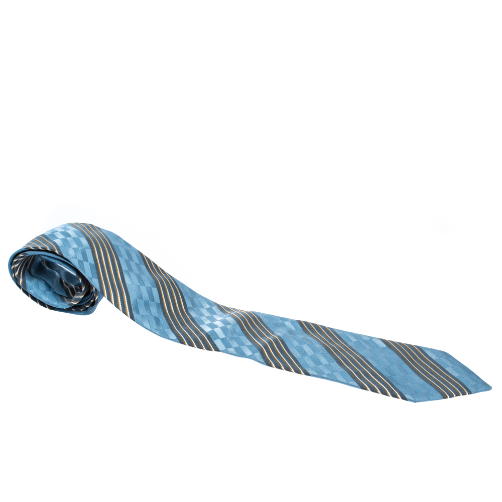 Ermenegildo Zegna Couture Blue Diagonal Striped Silk Jacquard Traditional Tie Ermenegildo Zegna Couture Blue Diagonal Striped Silk Jacquard Traditional Tie