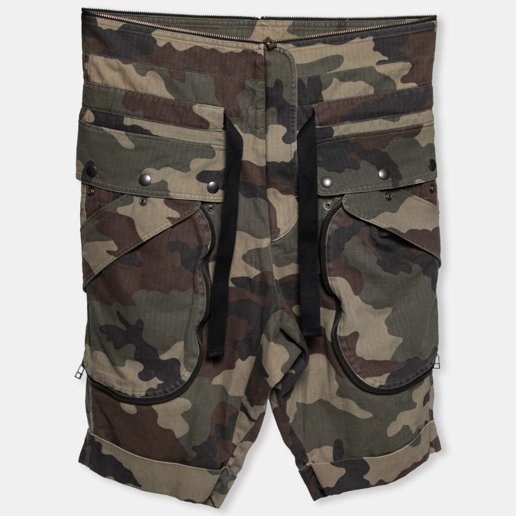 Faith Connexion Camouflage Printed Cotton Rolled Up Cuffs Shorts S Faith Connexion Camouflage Printed Cotton Rolled Up Cuffs Shorts S