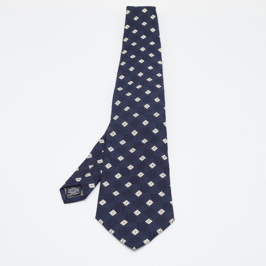 Gianfranco Ferre Navy Blue Silk Jacquard Tie Gianfranco Ferre Navy Blue Silk Jacquard Tie