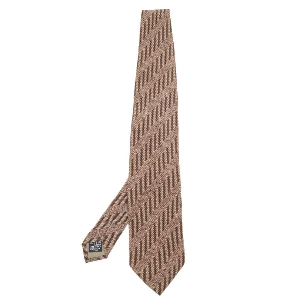 Giorgio Armani Brown Printed Silk Tie Giorgio Armani Brown Printed Silk Tie