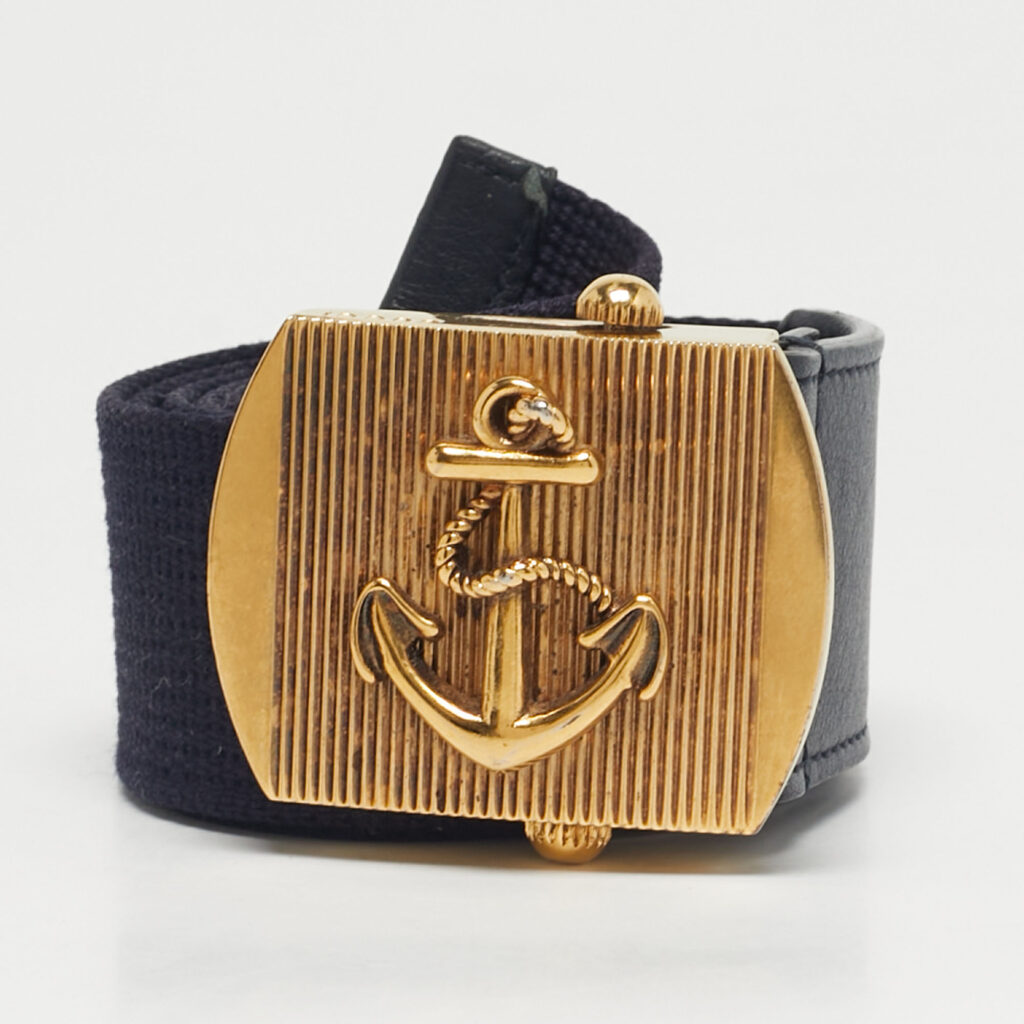 Gucci Navy Blue Canvas and Leather Anchor Buckle Belt 100CM Gucci Navy Blue Canvas and Leather Anchor Buckle Belt 100CM