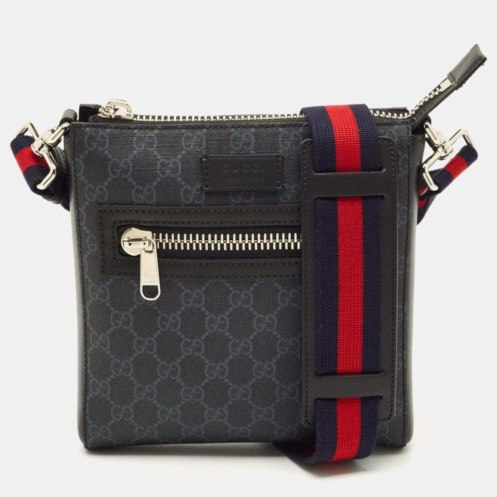 luxury-men-gucci-used-bags-p1250737-008-1.jpg Gucci Small Black GG Supreme Canvas Messenger Bag