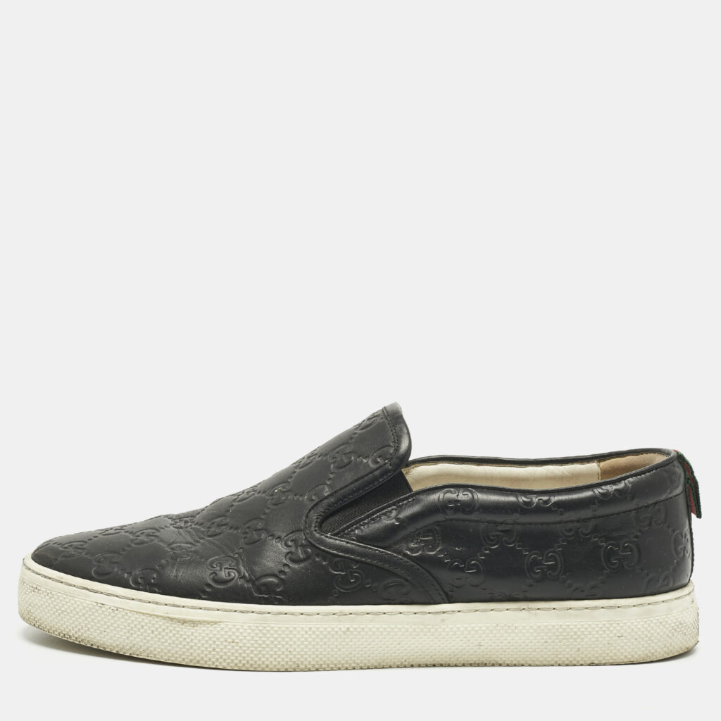 Gucci Black GG Supreme Leather Slip On Sneakers Size 44 Gucci Black GG Supreme Leather Slip On Sneakers Size 44